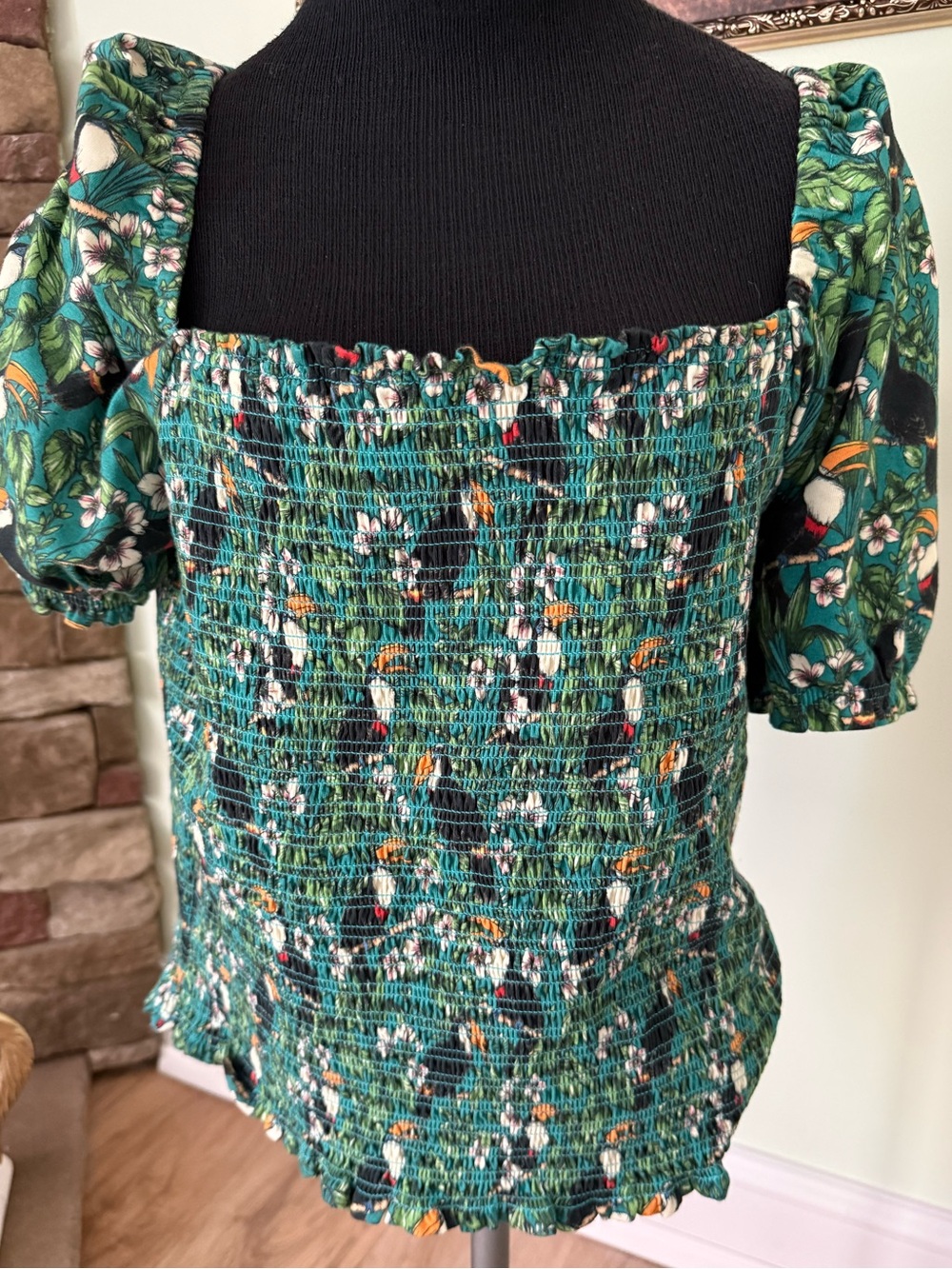 dolan Teal Floral Smocked Puff Sleeve Tropical Toucan Print Crop Top, Size L